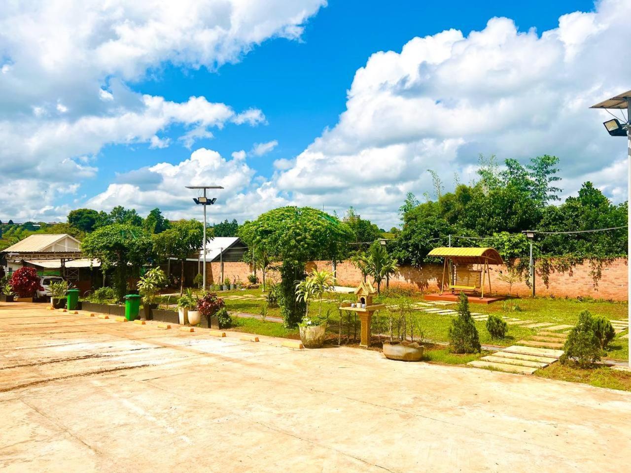Chomkatae Bungalows Saen Monourom Extérieur photo