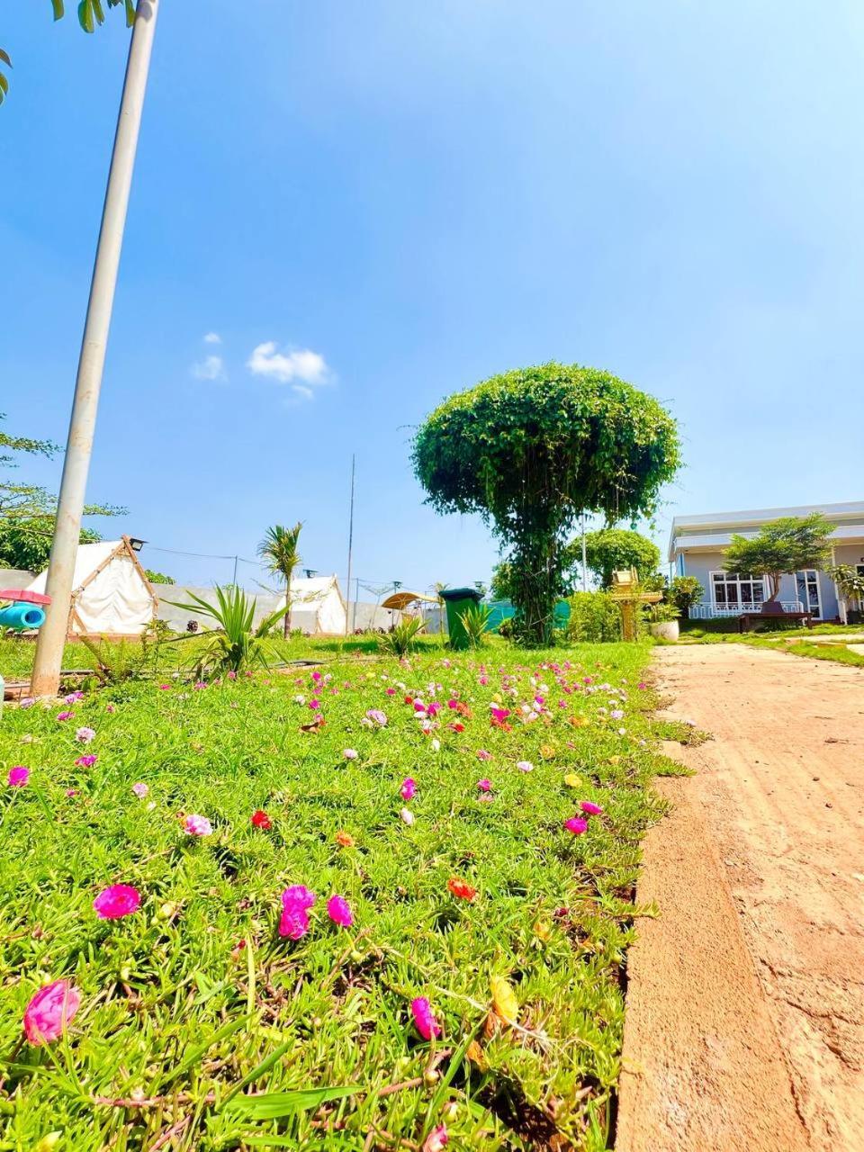 Chomkatae Bungalows Saen Monourom Extérieur photo