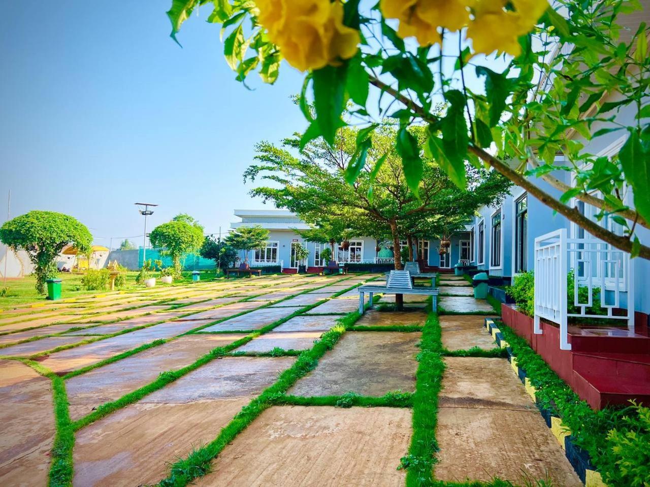 Chomkatae Bungalows Saen Monourom Extérieur photo